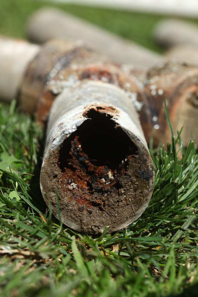 Signs-You-Need-to-Call-a-Plumber-to-Replace-Your-Home's-Pipes-_-Minneapolis,-MN
